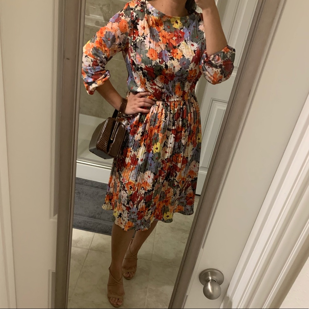 Vintage pleated dress